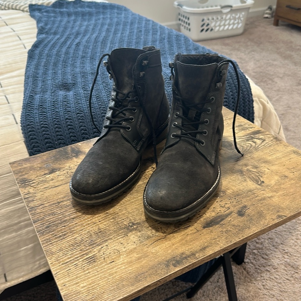 Mens Rogue Boot. Black 8.5
